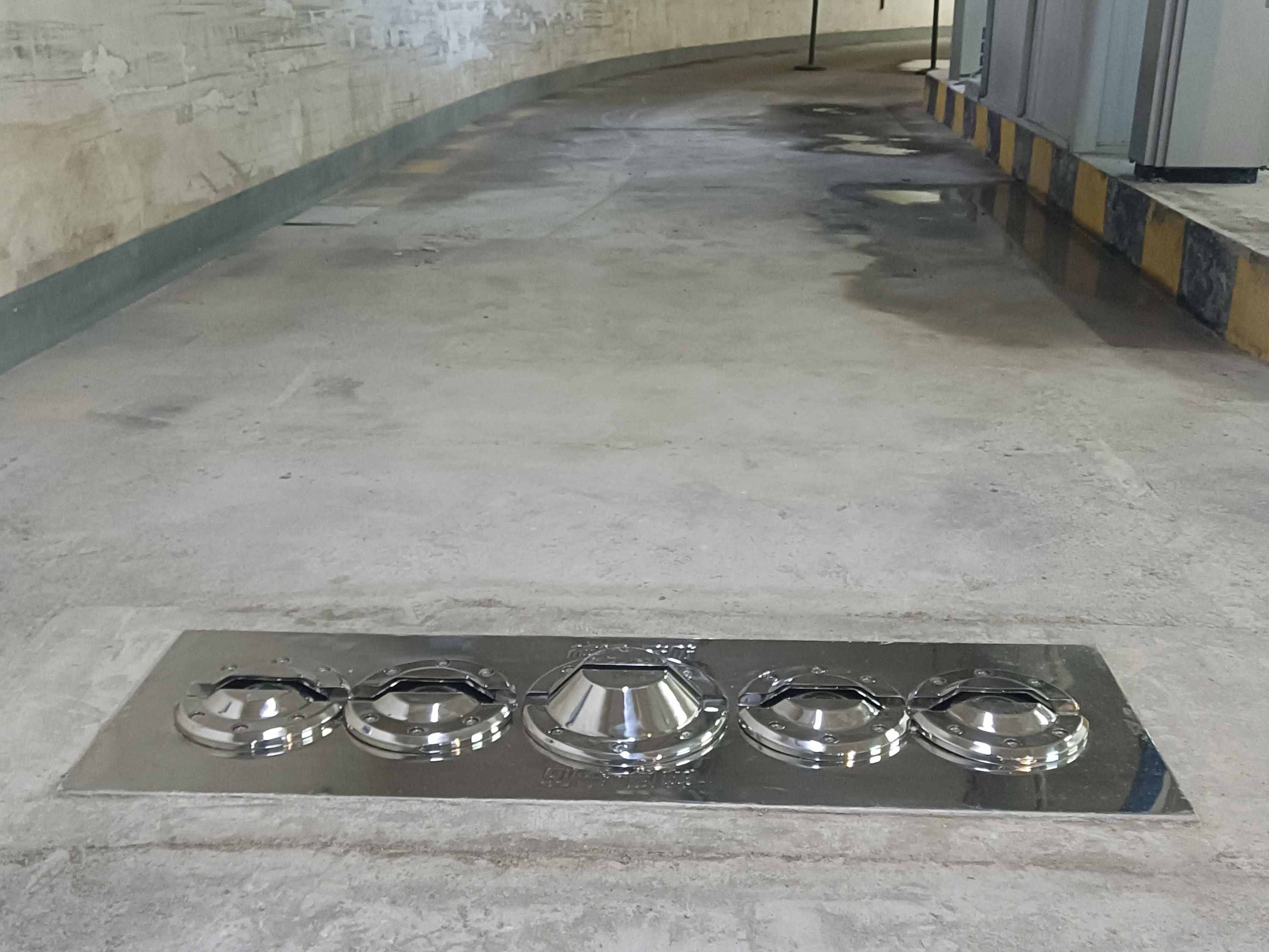 What is a vehicle underbody safety inspection scanning imaging system?