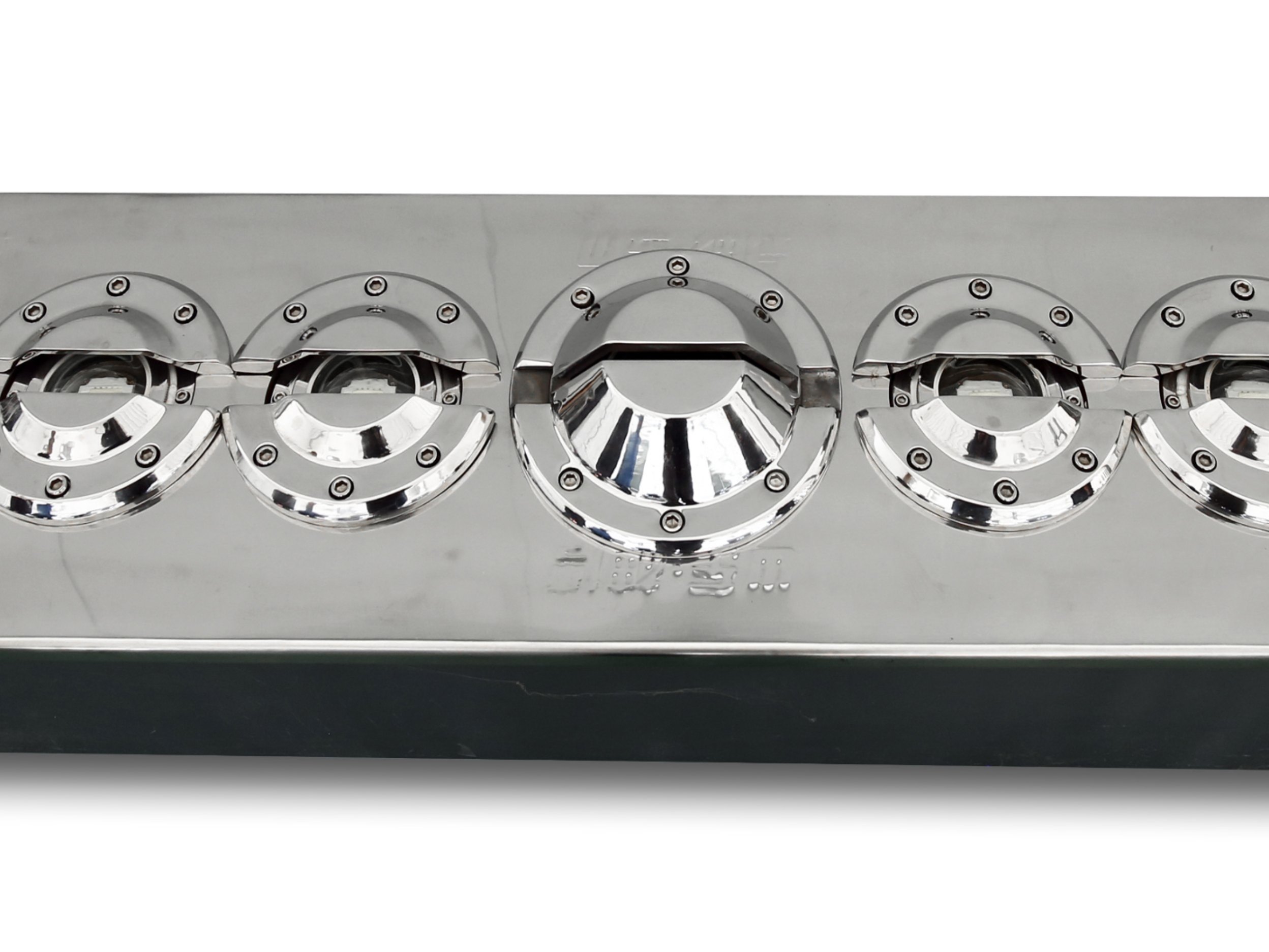 A Brief Discussion on the New Intelligent Vehicle Underbody Scanning System Platform